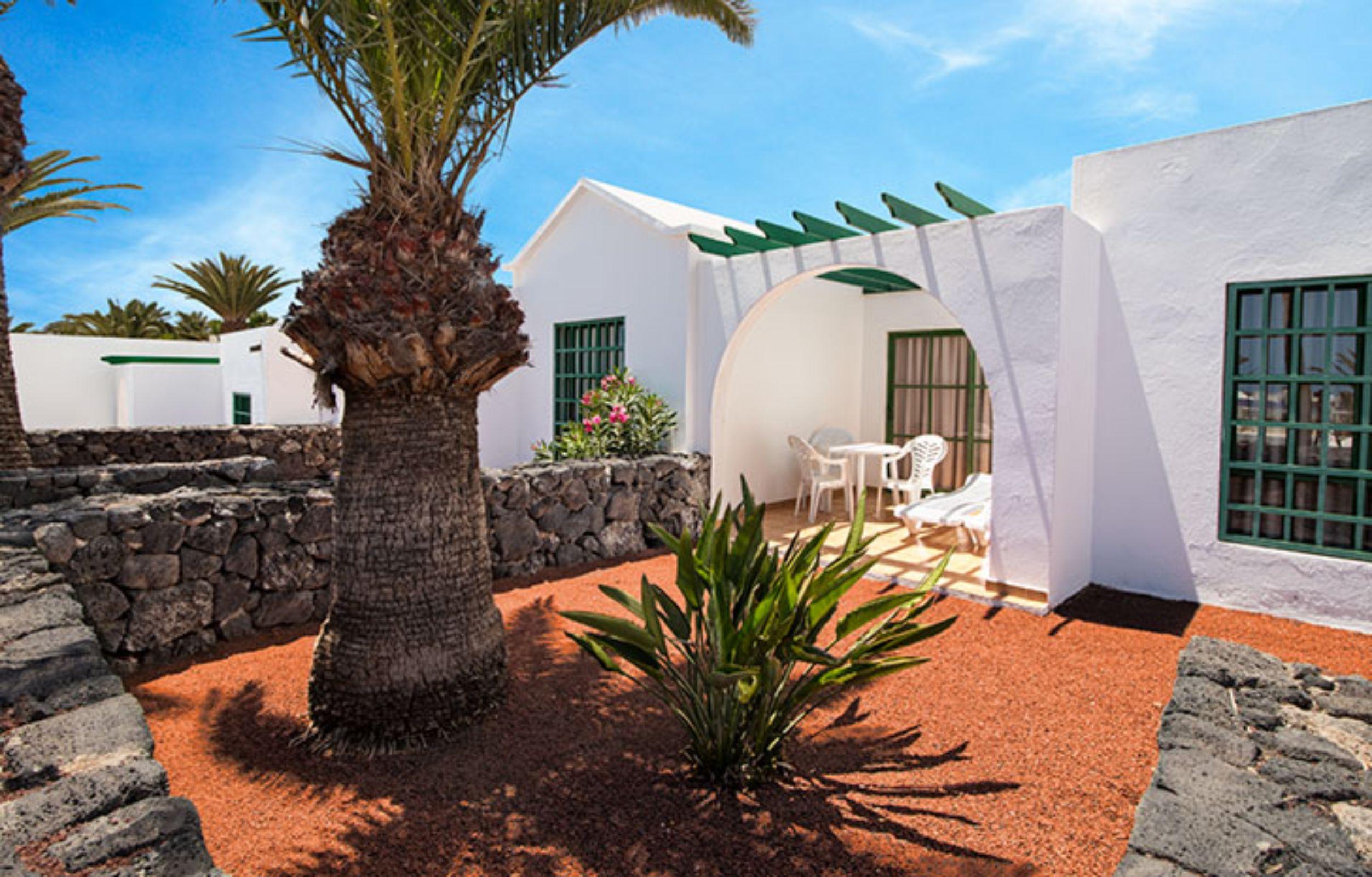 Apartamentos Livvo Las Gaviotas Puerto del Carmen  Exterior photo