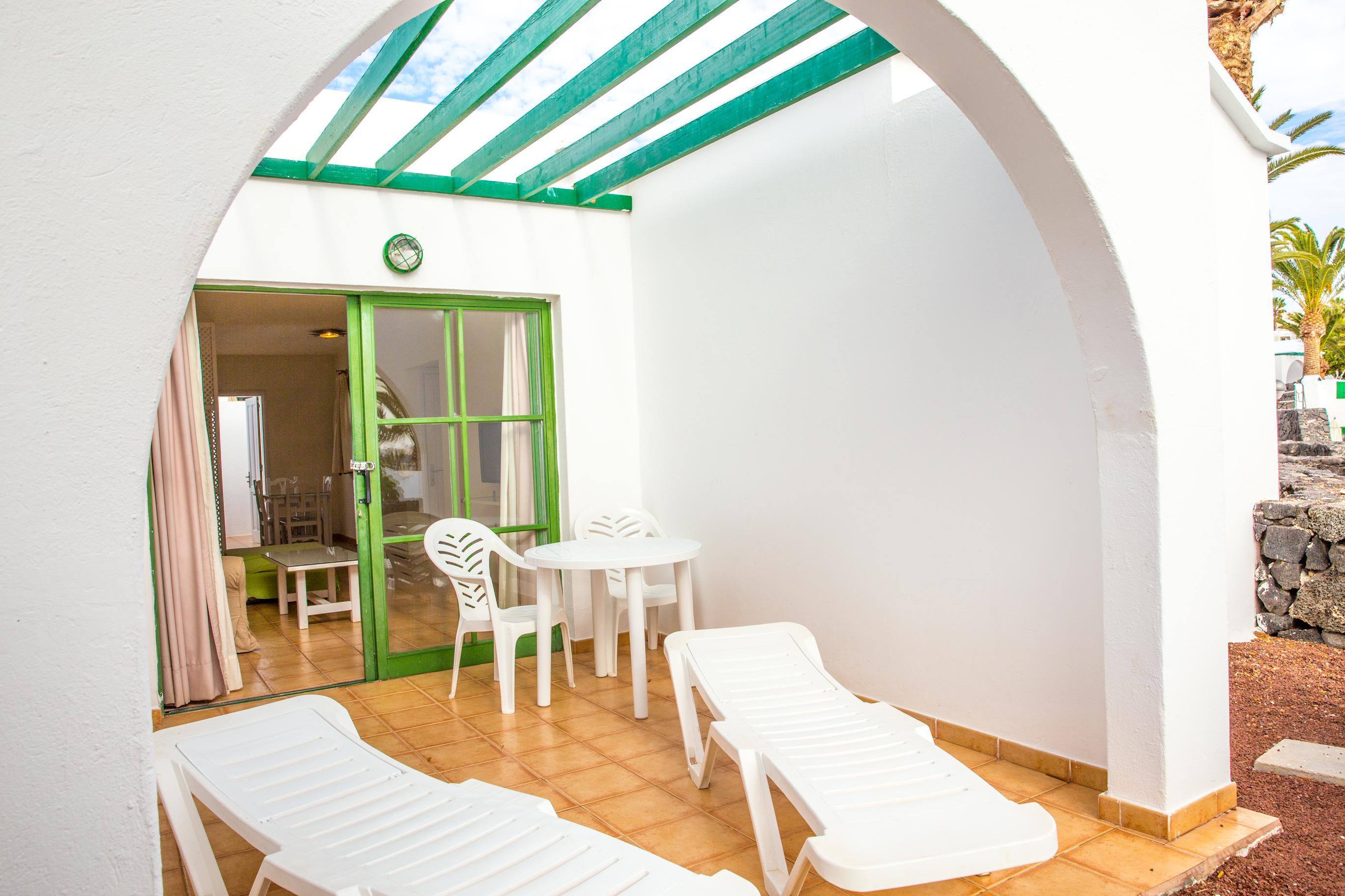 Apartamentos Livvo Las Gaviotas Puerto del Carmen  Exterior photo