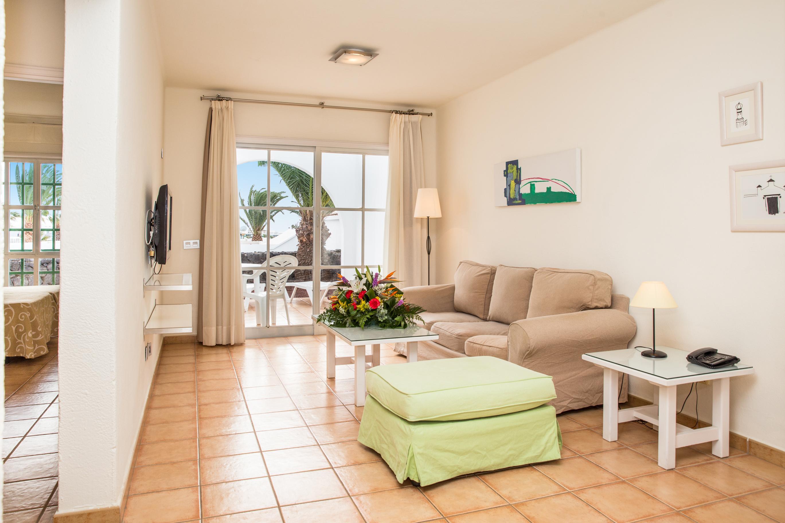 Apartamentos Livvo Las Gaviotas Puerto del Carmen  Exterior photo